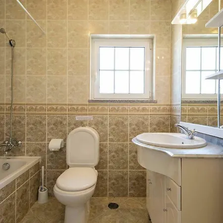 Judite Villa